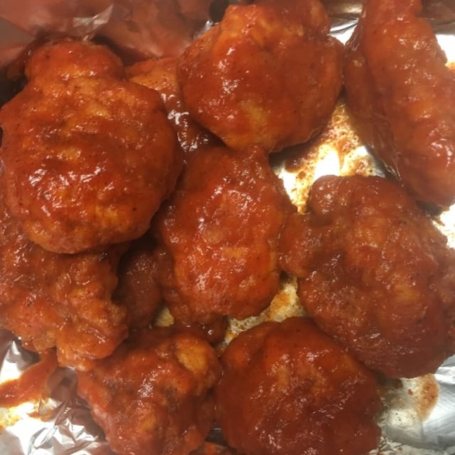 10 WINGS.