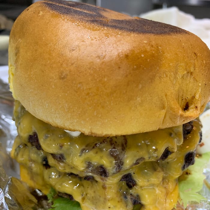 Double Cheese Burger.